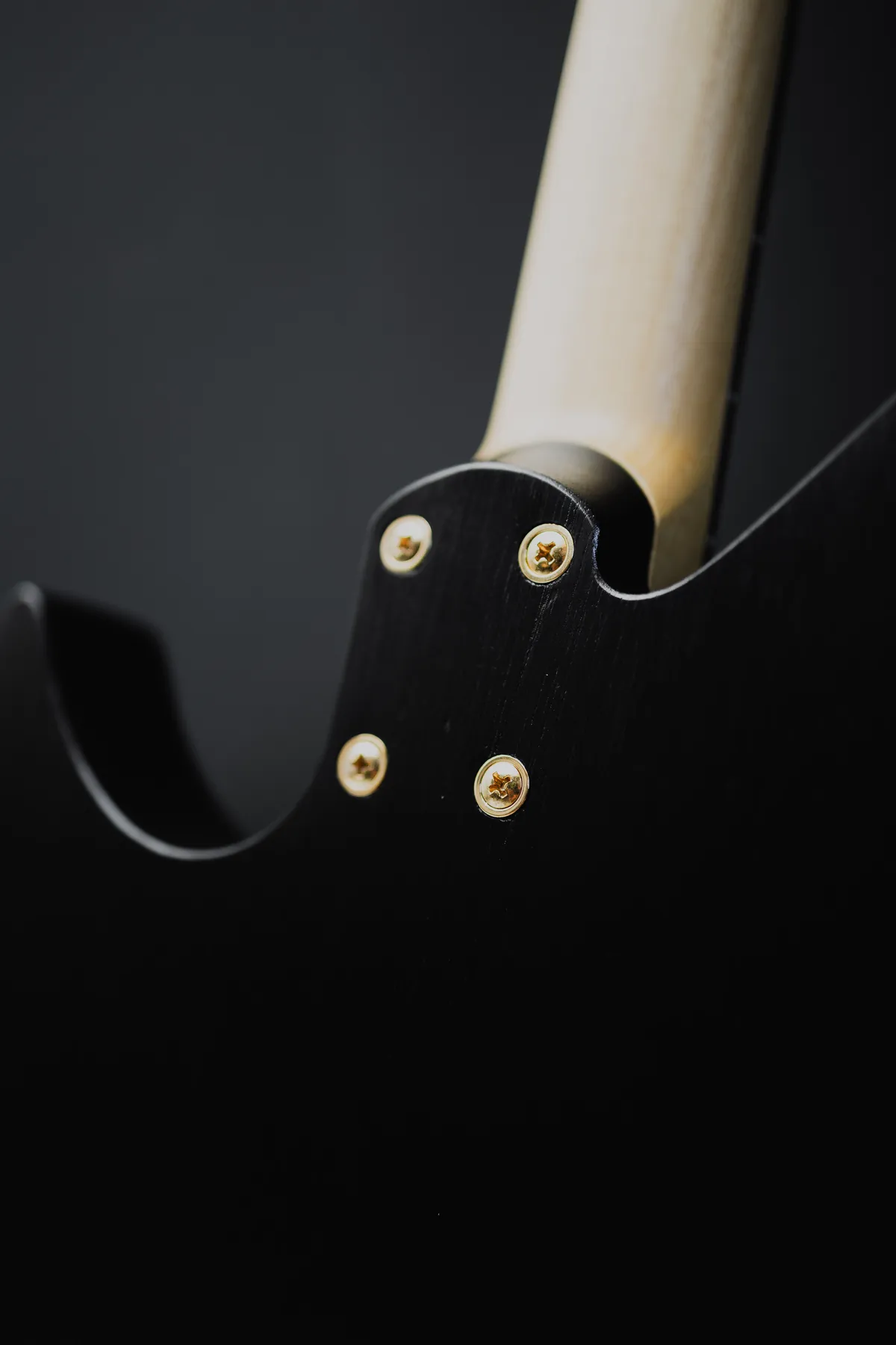 The Ivorywood neck joining the body